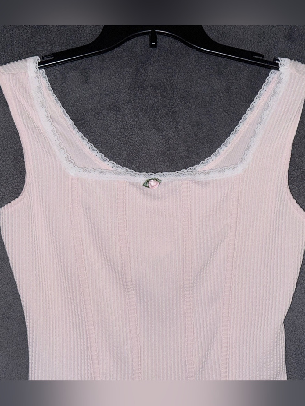 Persaya Light Pink Ribbed Lace-Trim Camisole Size Large (Juniors) - Picture 3 of 10